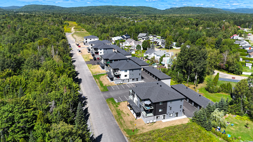 Vue aérienne du Domaine des Tournesols à Sainte-Flore, Shawinigan.