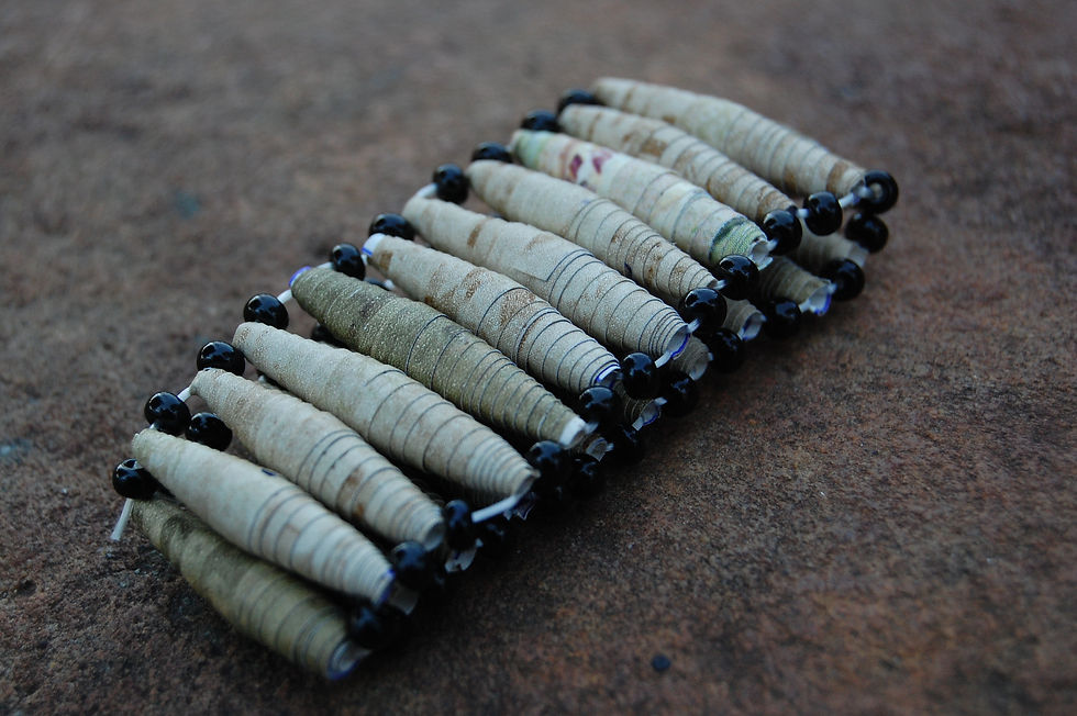 Thumbnail: Paper Cuff