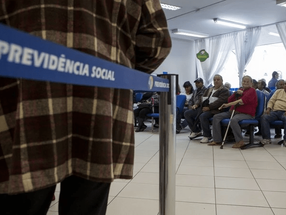 INSS começa a pagar aposentadorias com reajuste nesta quarta-feira