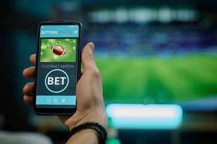 Bets vs. Vestuário: Como R$ 37 Bilhões em Apostas Comprimem o Consumo Têxtil no Brasil
