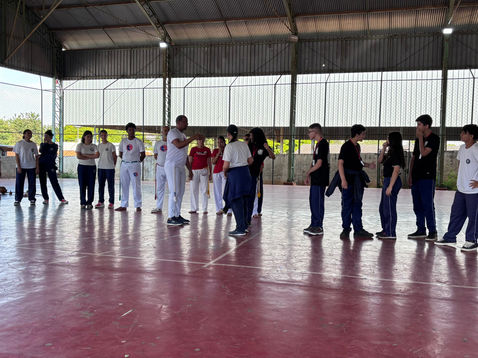 Apresent_Capoeira_Historia_e_Midia5