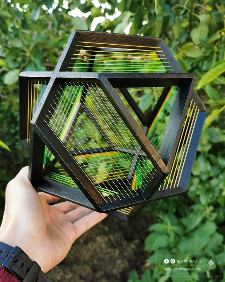 Thumbnail: Dual compound of Truncated Tetrahedrons