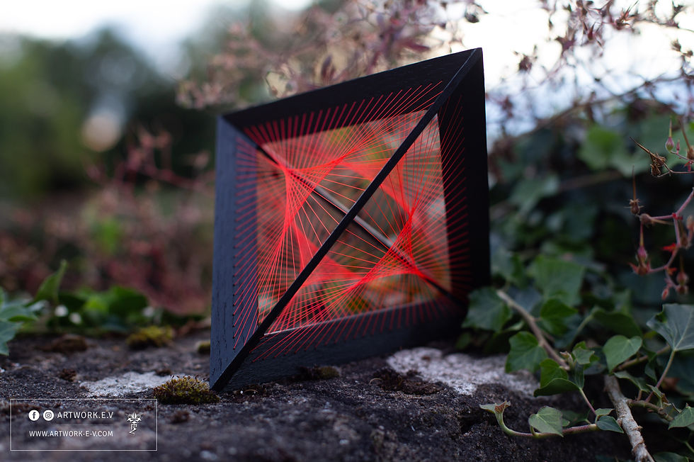 Thumbnail: Tetrahedron Triangles Sculpture