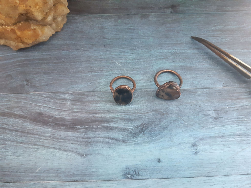 Thumbnail: Anello particolare in rame e agata muschio