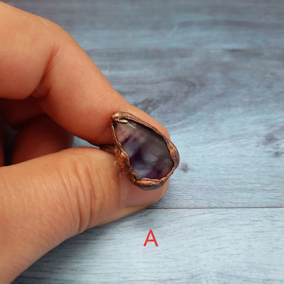 Thumbnail: Anello unico in rame e fluorite viola