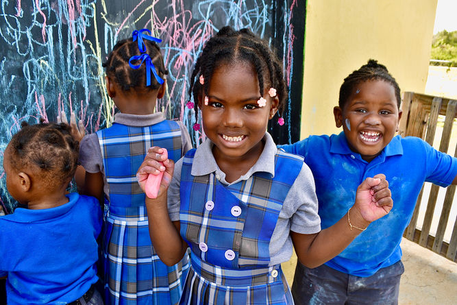 Symvolí James Ronald Webster
Early Childhood Development Centre