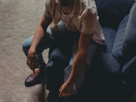 Spirit Ghost dresses lyrical vulnerability up with infectious psych rock in third LP “Ordinary People”