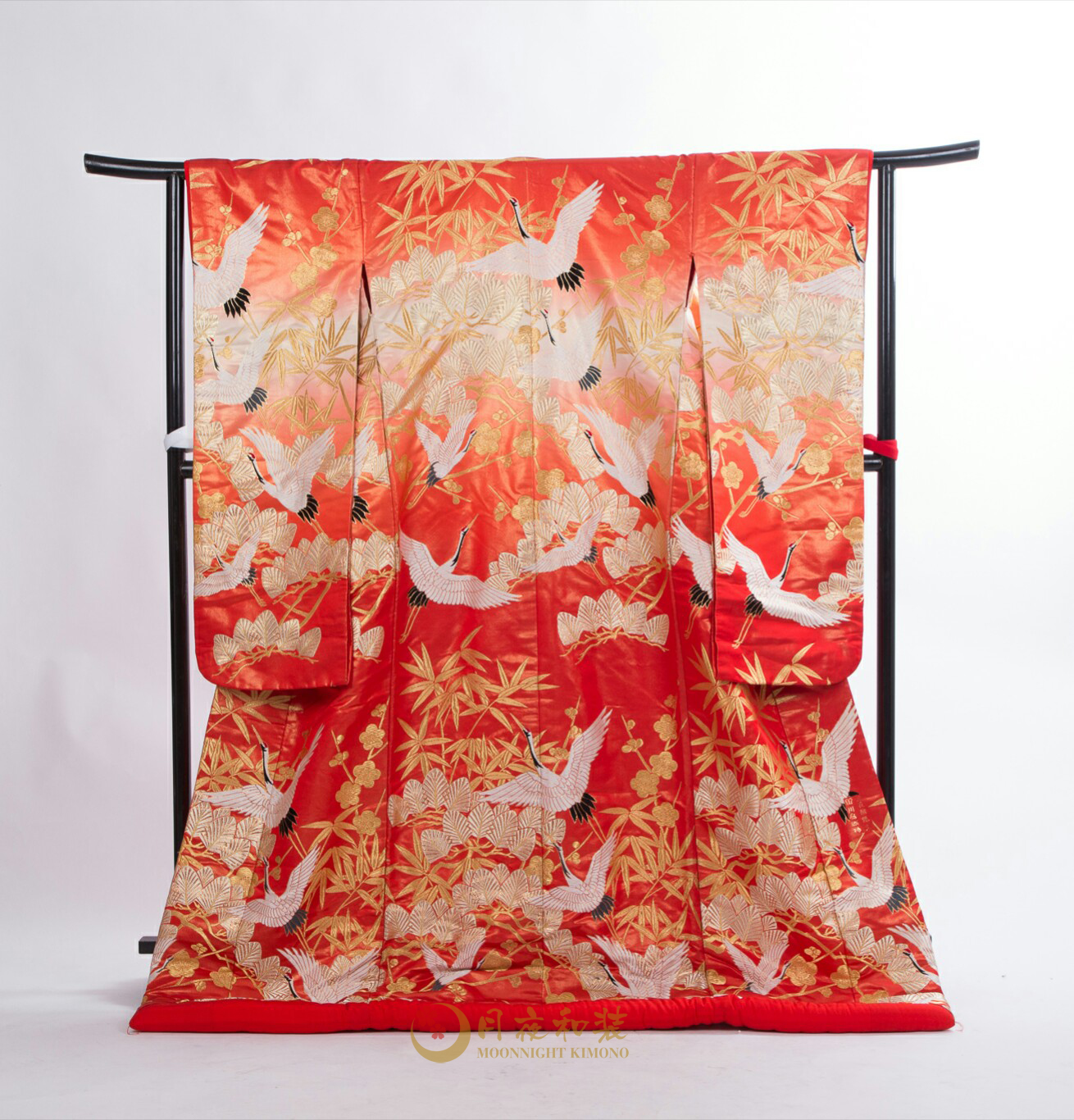 Class A 06 紅色漸變飛鶴刺繡色打掛