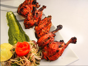 Dining at Pinewood Resort: Must-Try Dishes for Foodies