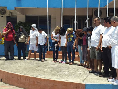 Detienen a 17 presuntos miembros de una red internacional de trata de personas que también operaba e