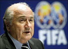 Blatter denuncia acoso de Platini