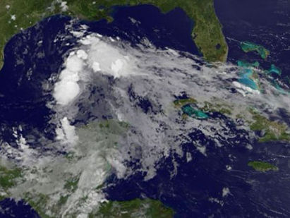 Texas se prepara para más inundaciones "posiblemente catastróficas"