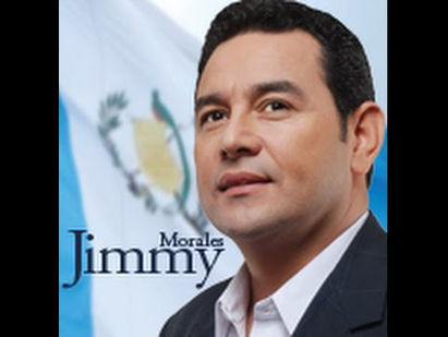 El comediante Jimmy Morales gana las elecciones en Guatemala