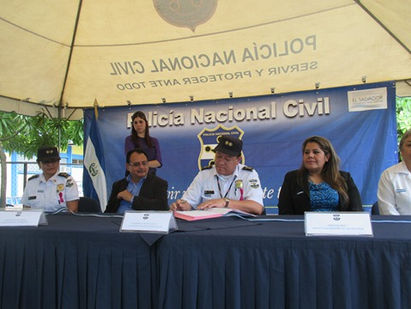 Inauguración de clínicas empresariales en Santa Ana