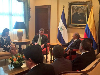 El Salvador y Colombia analizan oportunidades de negocios