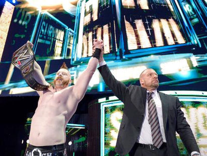 Sheamus campeón Mundial Peso Pesado de la WWE.