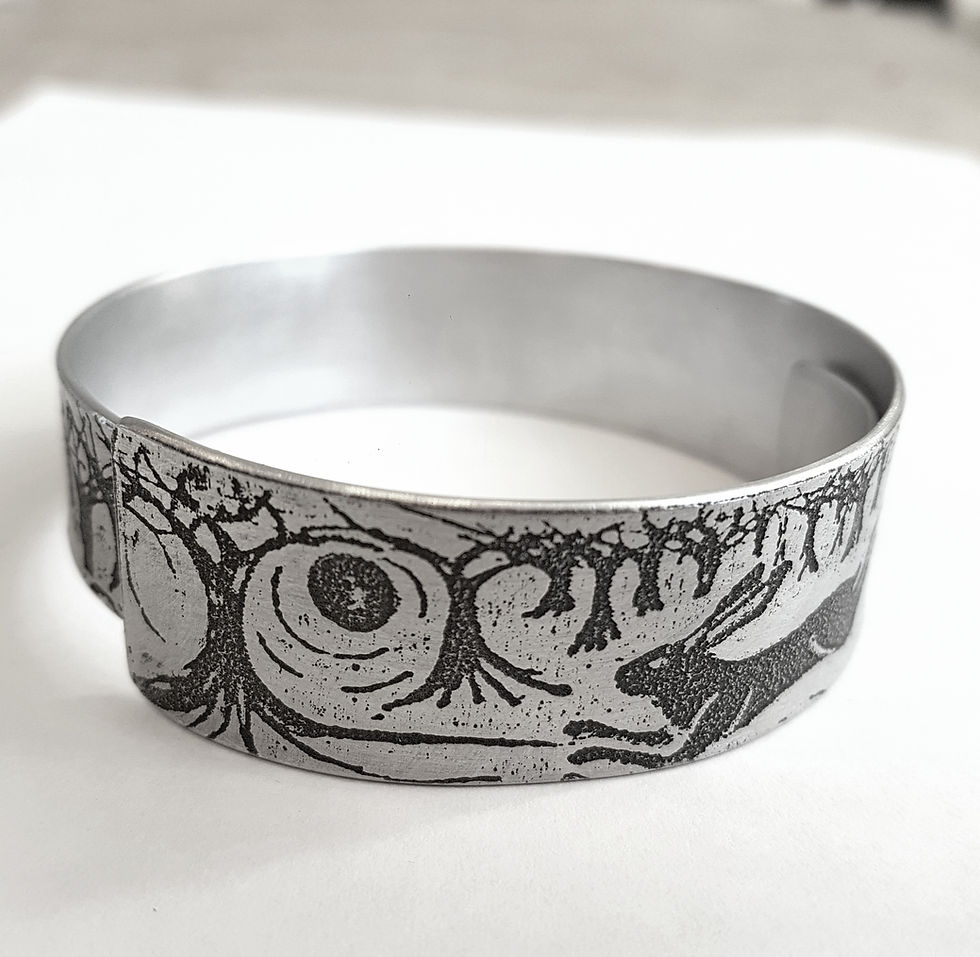 Thumbnail: Out of Line Overlap Cuff