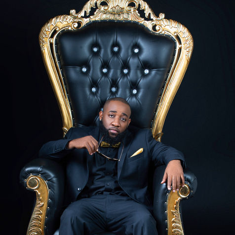 Birthday shoot studio