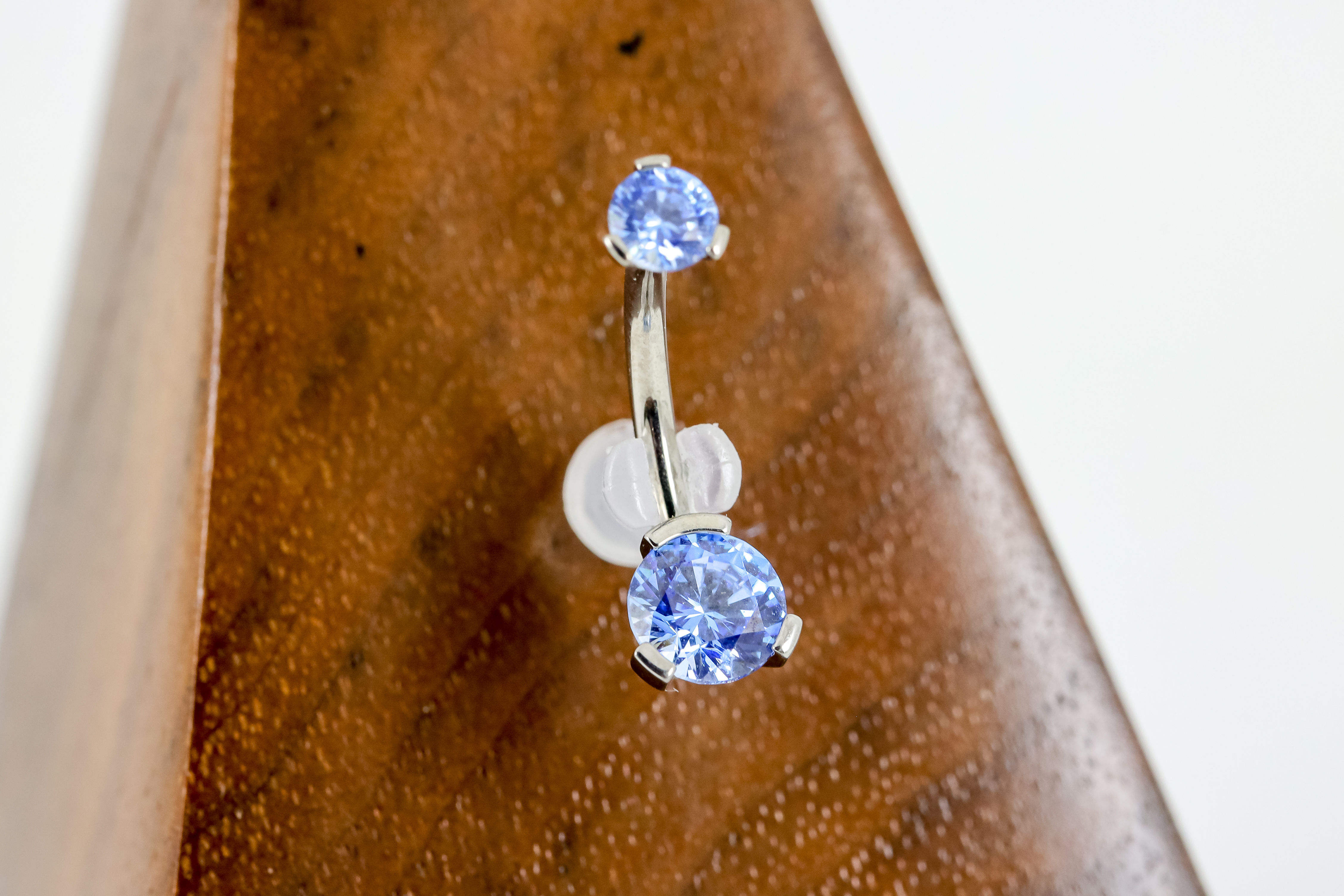 Industrial Strength 3 Prong Set Round Faceted Swarovski Navel Curve - ARCZ