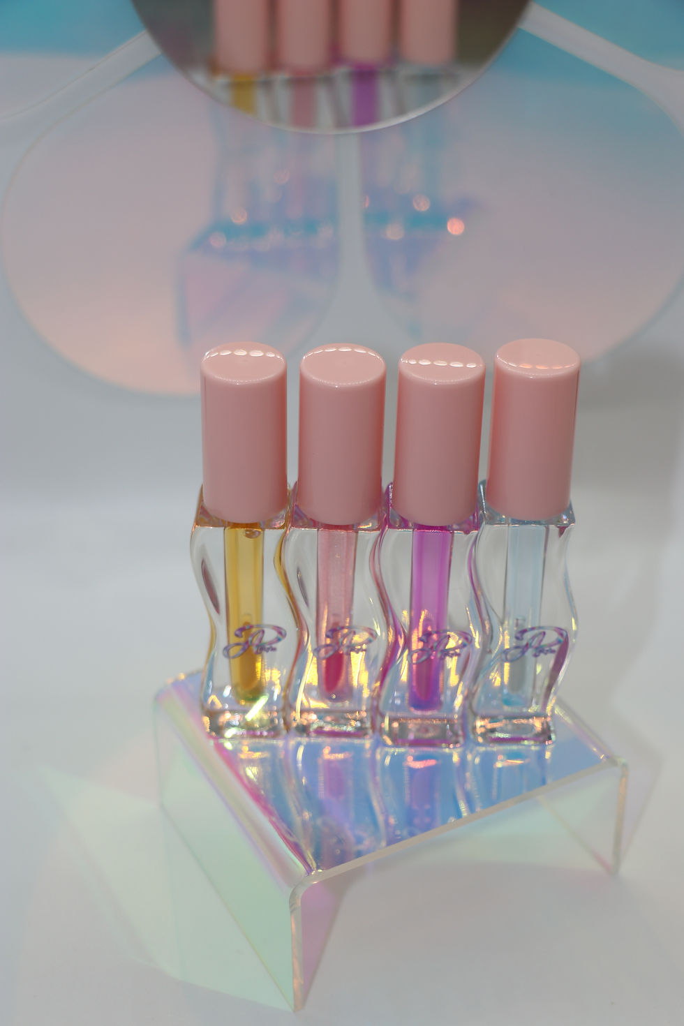 Thumbnail: Mint Color Adapting Lipgloss