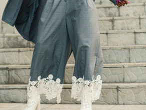 Pantalon con pliegues I