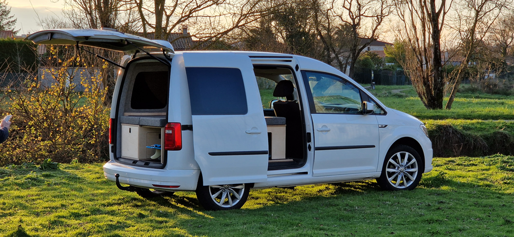 VW Caddy aménagé par ASSYNT