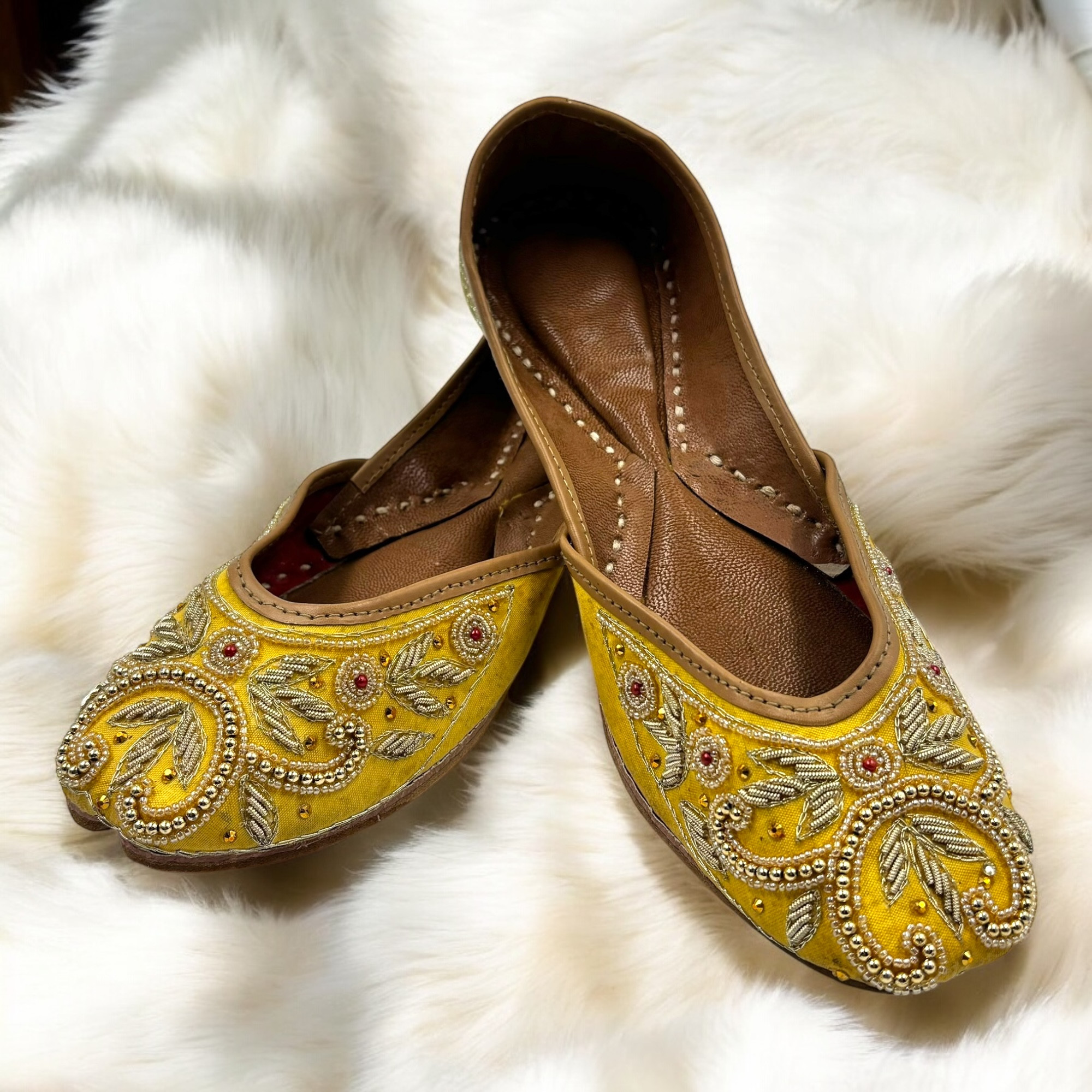 Khussa Hand Embroidery Yellow Punjabi Jutti - Premium Leather