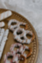 Chocolate pretzels