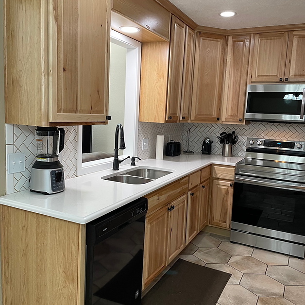 debbie kitchen 2.HEIC