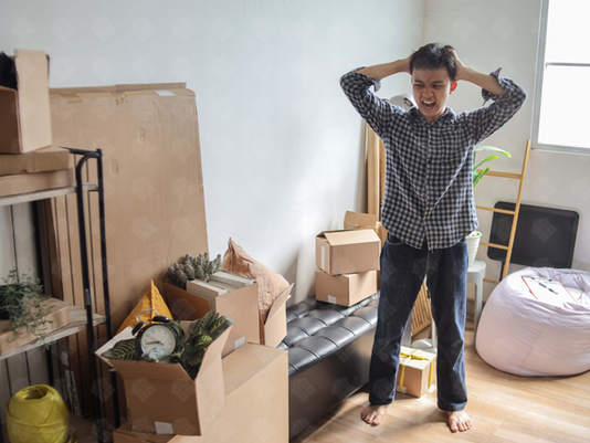 Quais São os Erros Mais Comuns ao Tentar Organizar a Casa Sozinho