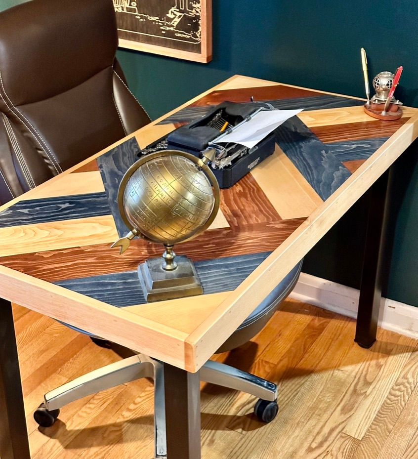 Thumbnail: The Faulkner Writing Desk