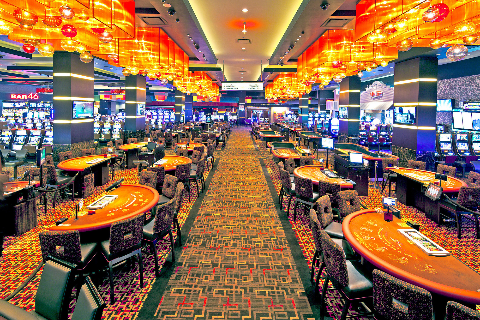 Golden Nugget Casino | Monthgomery Roth
