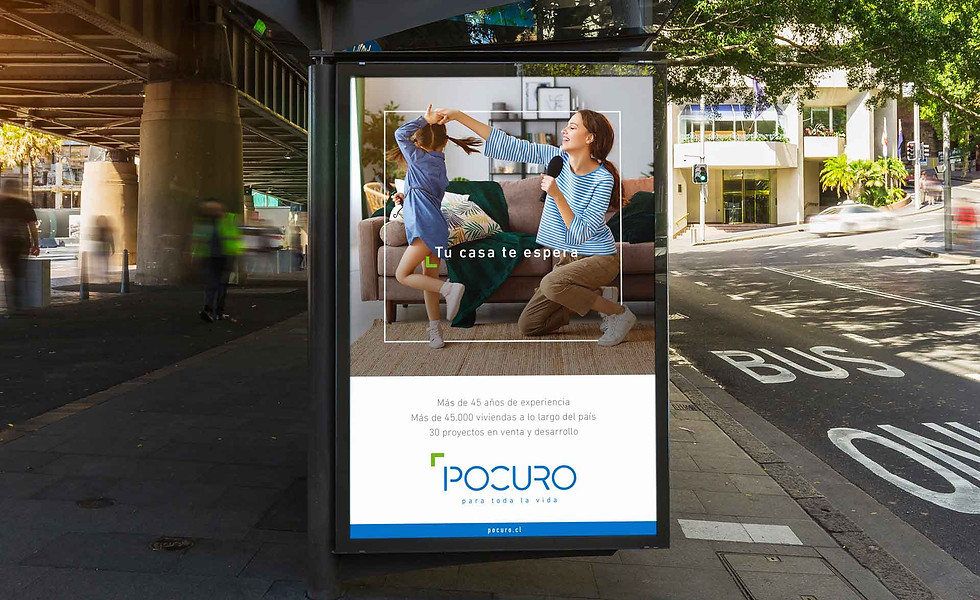 Outdoor-Bus-Stop-Advertisement-Vertical-Billboard-Poster-Mockup-PSD-2018-baja.jpg