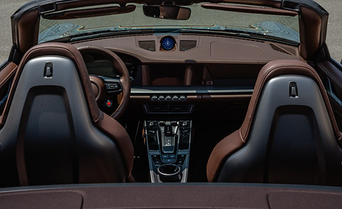 noleggio porsche livorno