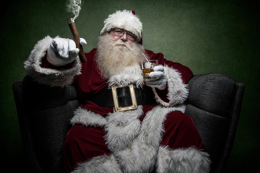 Santa Cigar Whisky.jpeg