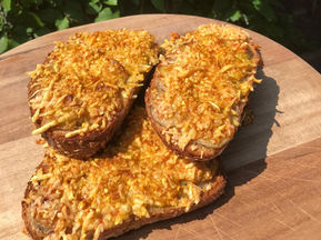 Broodje kaas, banaan en kerrie
