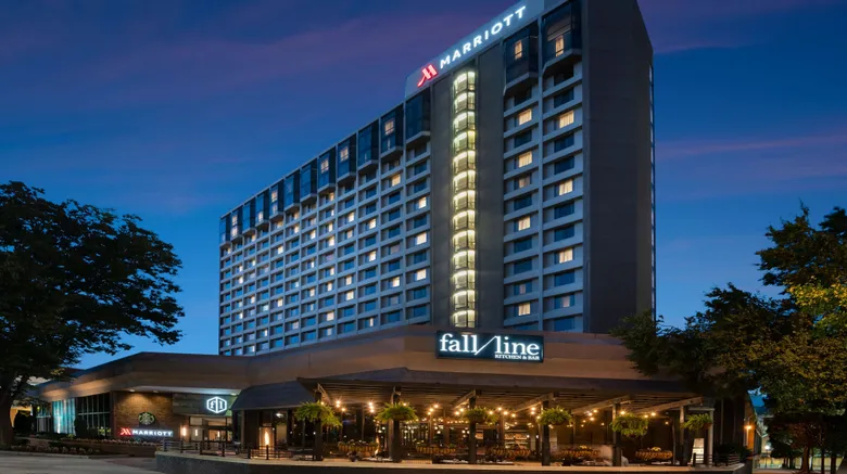 Richmond-Marriott-Exterior.webp