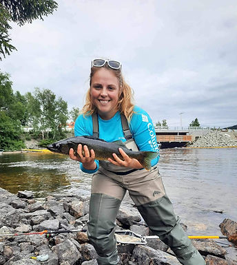 Laury Parent_edited.jpg