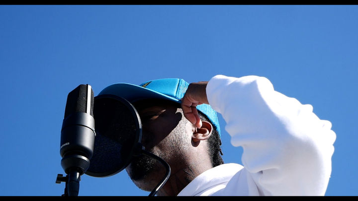 Sequence 02.00_00_29_20.Still004.jpg