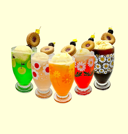 Soda Float Party! 10 colorful flavors, served in adorable retro Japanese glassware! A little sip of kawaii nostalgia!