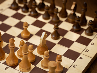 How to Stay Calm and Focused During Chess Tournaments