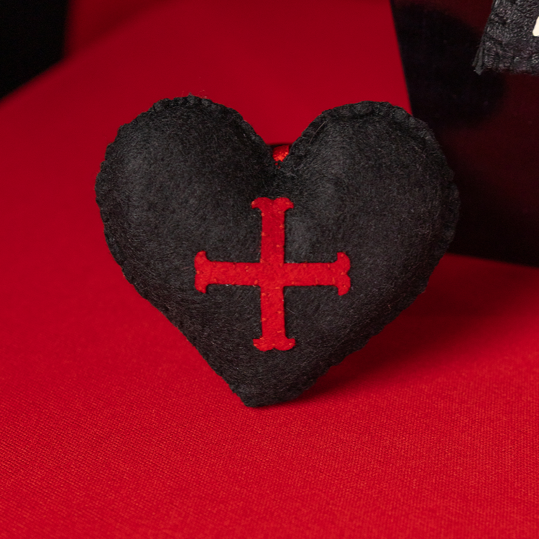 Pocket Toy - Black Heart MCR