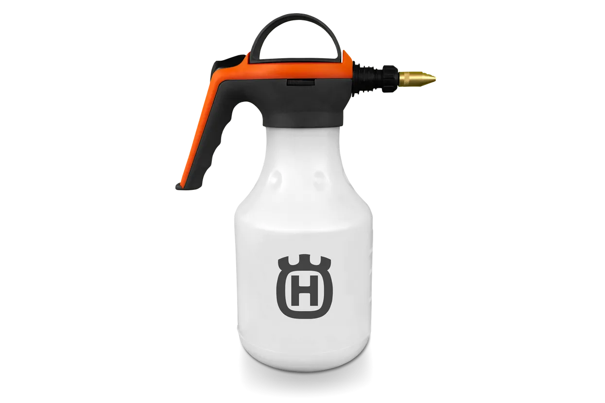 Husqvarna 1.5L Sprayer.webp