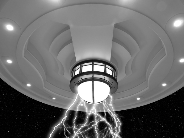 London flying saucer - shrunk.png