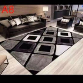 Diamond pattern rug