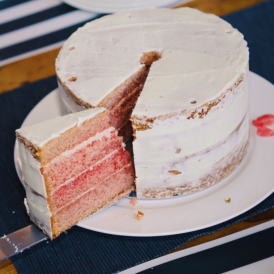 Naked Strawberry Cake