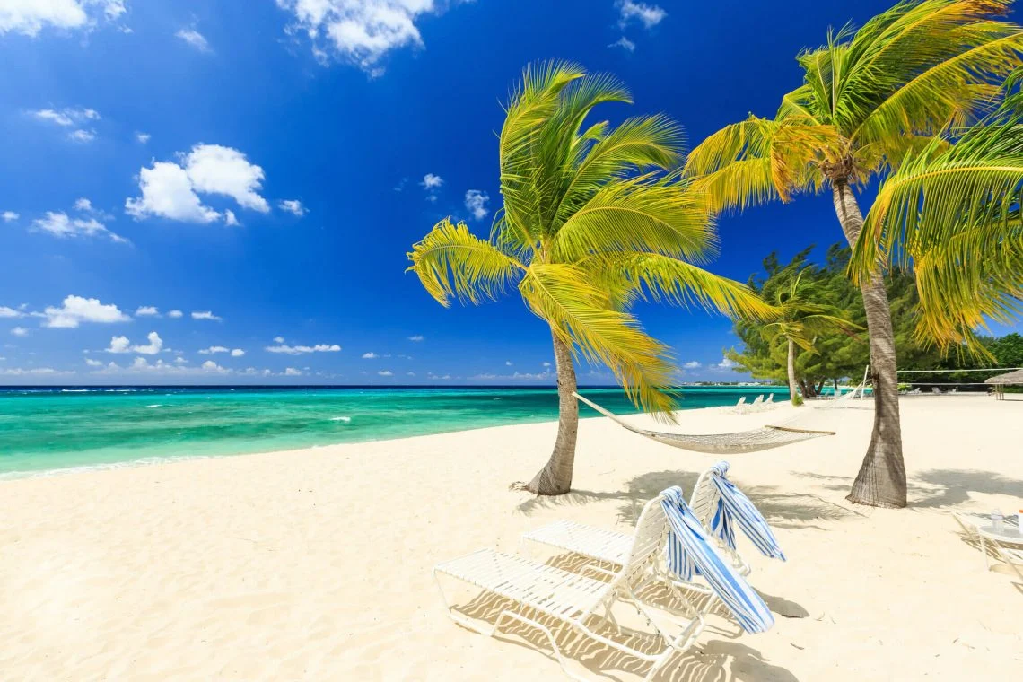 cayman 4.webp
