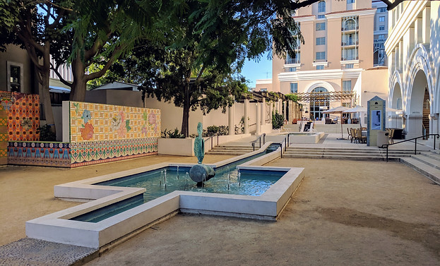 Plaza de las fuentes.jpg