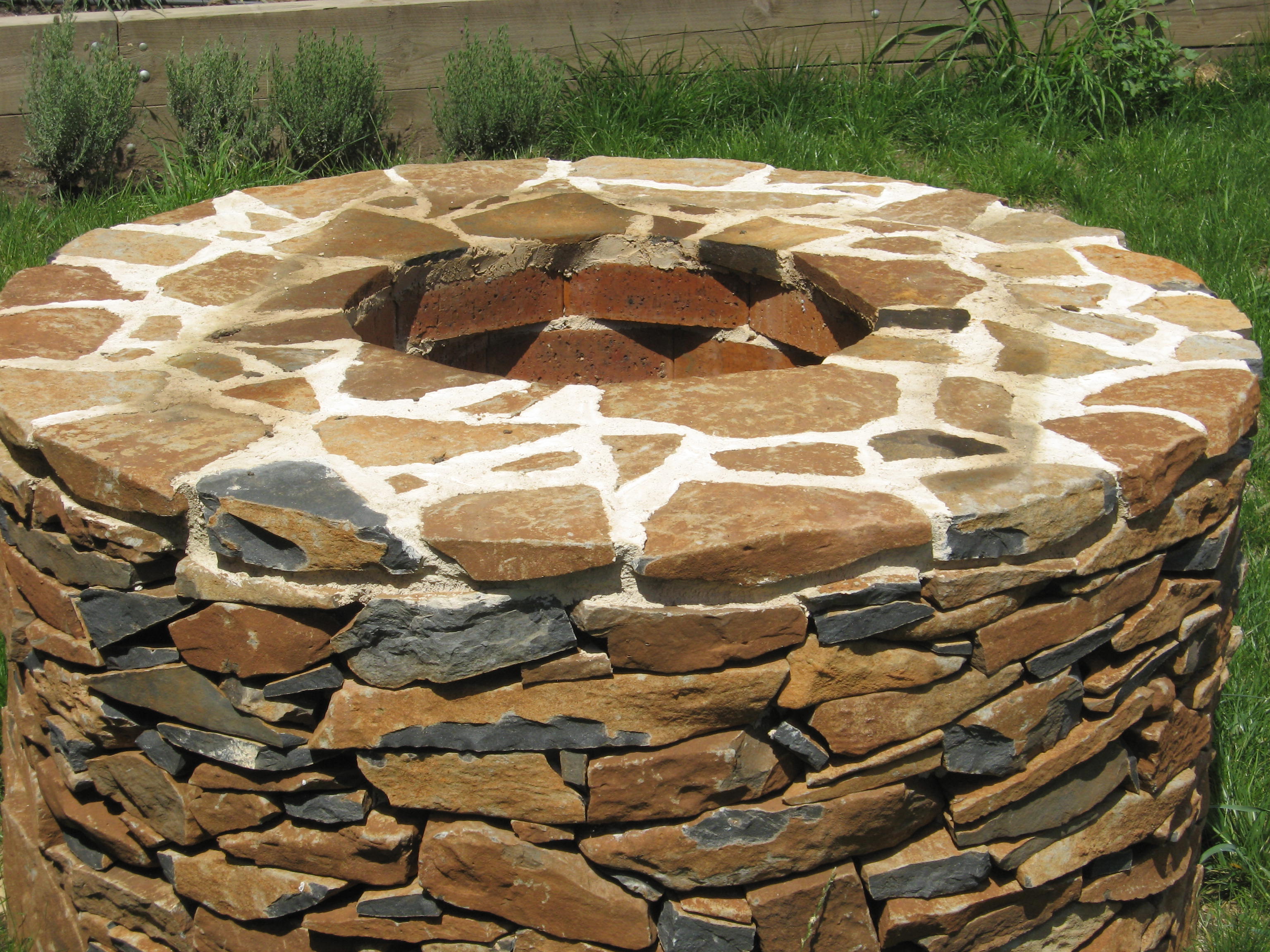Basalt Drystone well