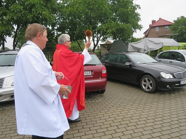 25.07.2017 r. Poświęcenie pojazdów w kościele za torami (8)
